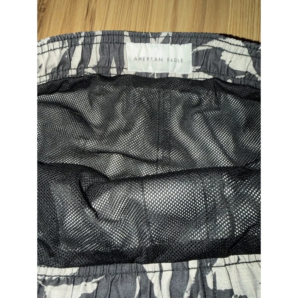 American Eagle Outfitters Men's Sz M Medium 5